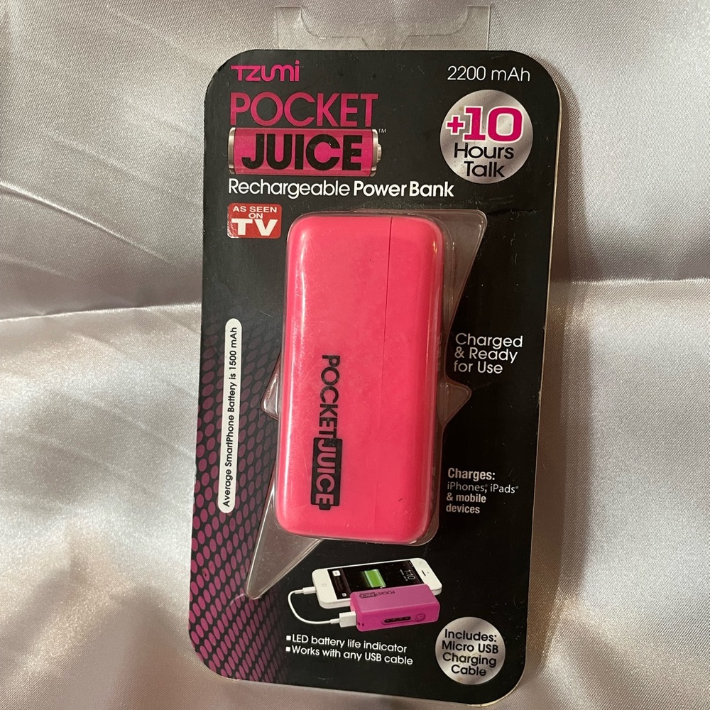 Tzumi pocket juice. Pink.